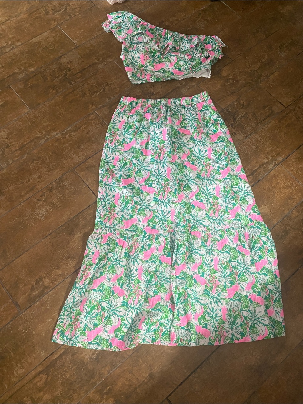 Lilly Pulitzer Pink & Green Tropical Tiered Maxi Skirt and Matching Top. Size 4.